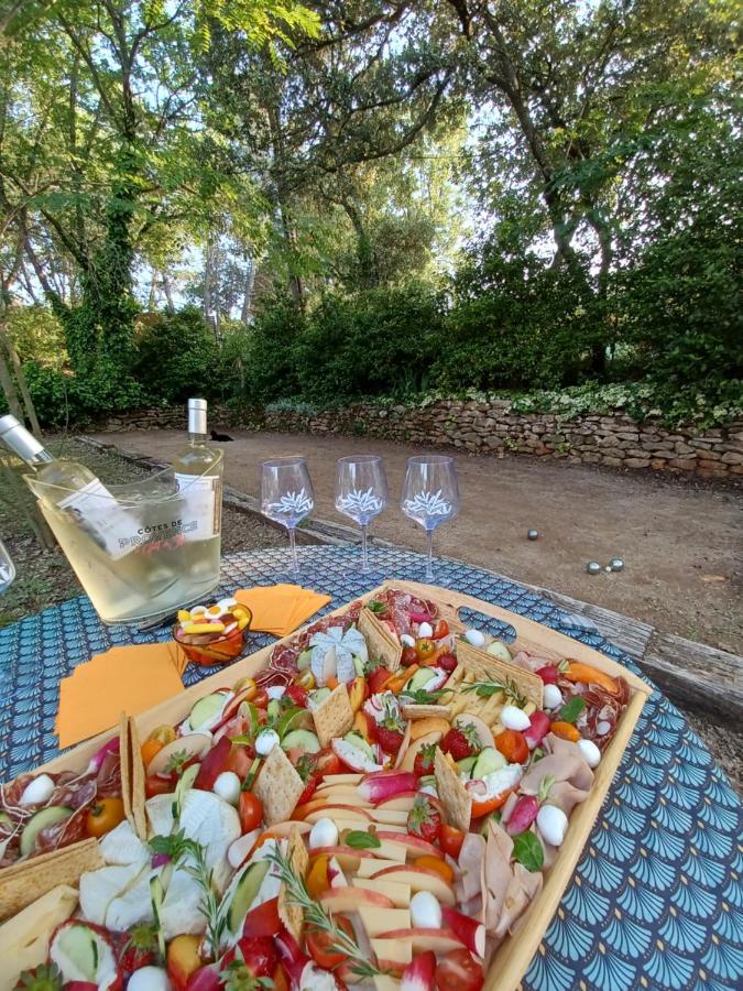 Studio Avec Jardin Entre Aix-En-Provence, Luberon Et Verdon Peyrolles-en-Provence Екстериор снимка